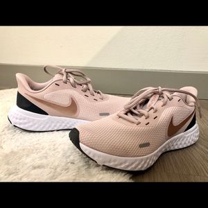 Nike Revolution Pink Sneakers